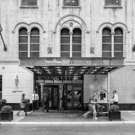 Westhouse Hotel นิวยอร์ก ภายนอก รูปภาพ The entrance to the hotel