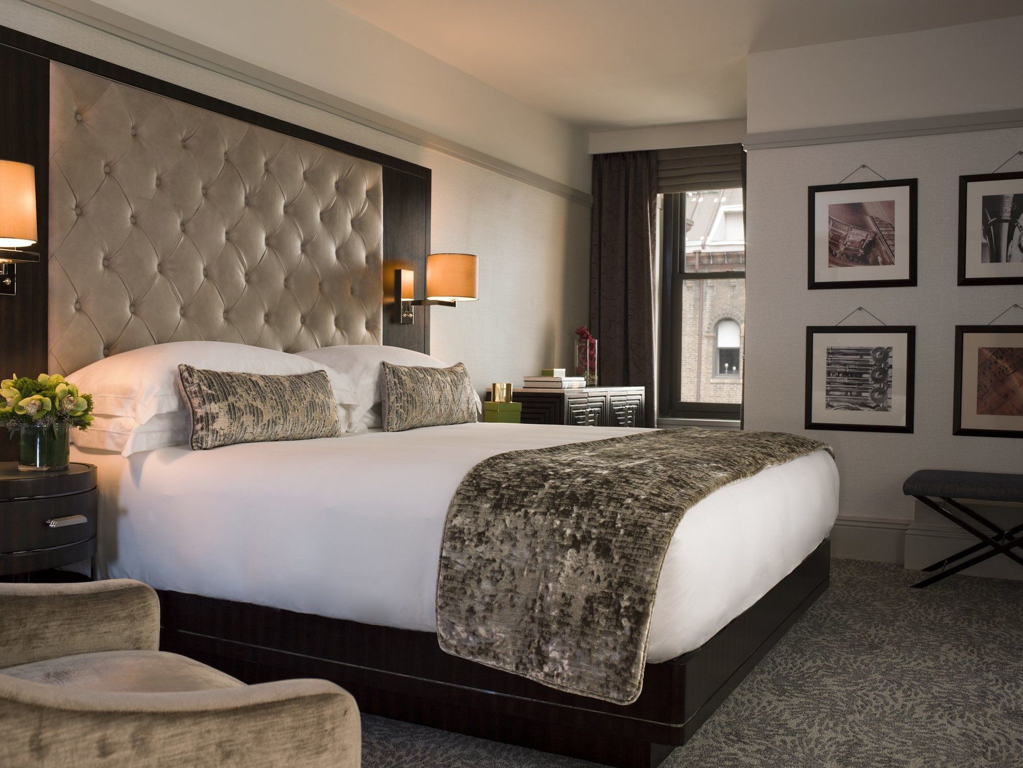Westhouse Hotel นิวยอร์ก ภายนอก รูปภาพ A bedroom at the London West Hollywood
