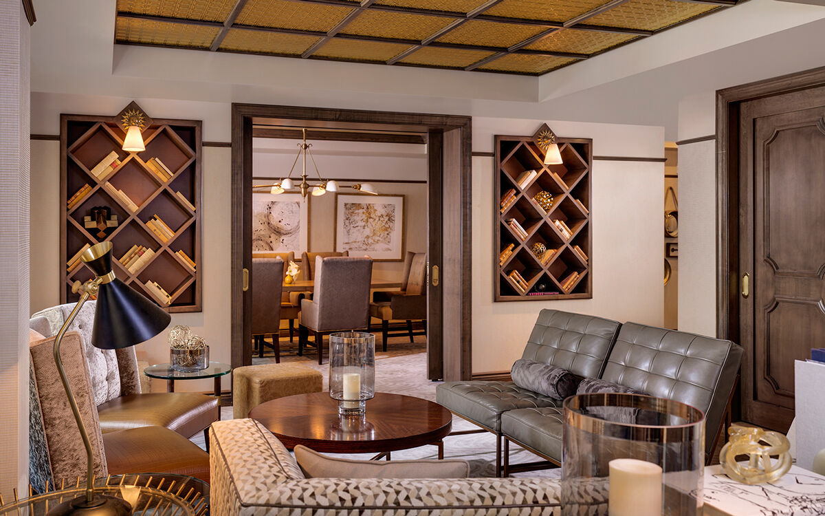 Westhouse Hotel นิวยอร์ก ภายนอก รูปภาพ A living room at The Ritz-Carlton, Boston